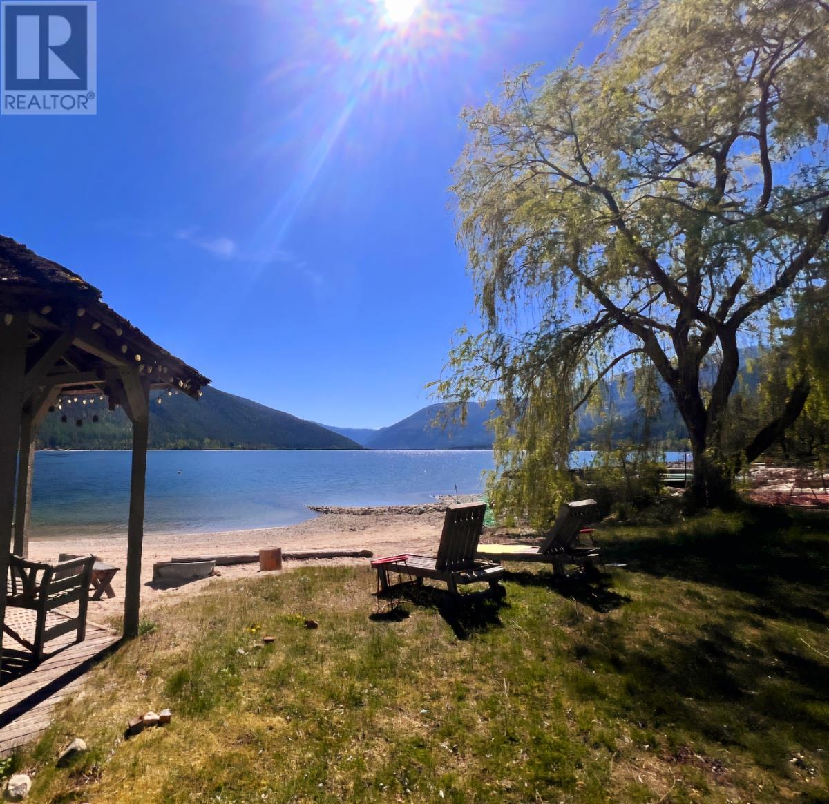 












3946 MacGregor Road

,
Nelson,




British Columbia
V1L6M8

