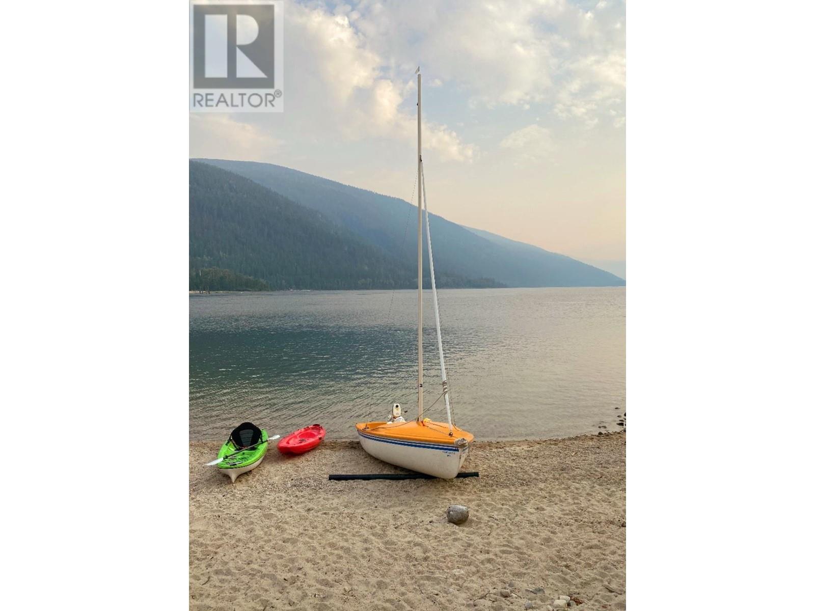 












3946 MacGregor Road

,
Nelson,




British Columbia
V1L6M8

