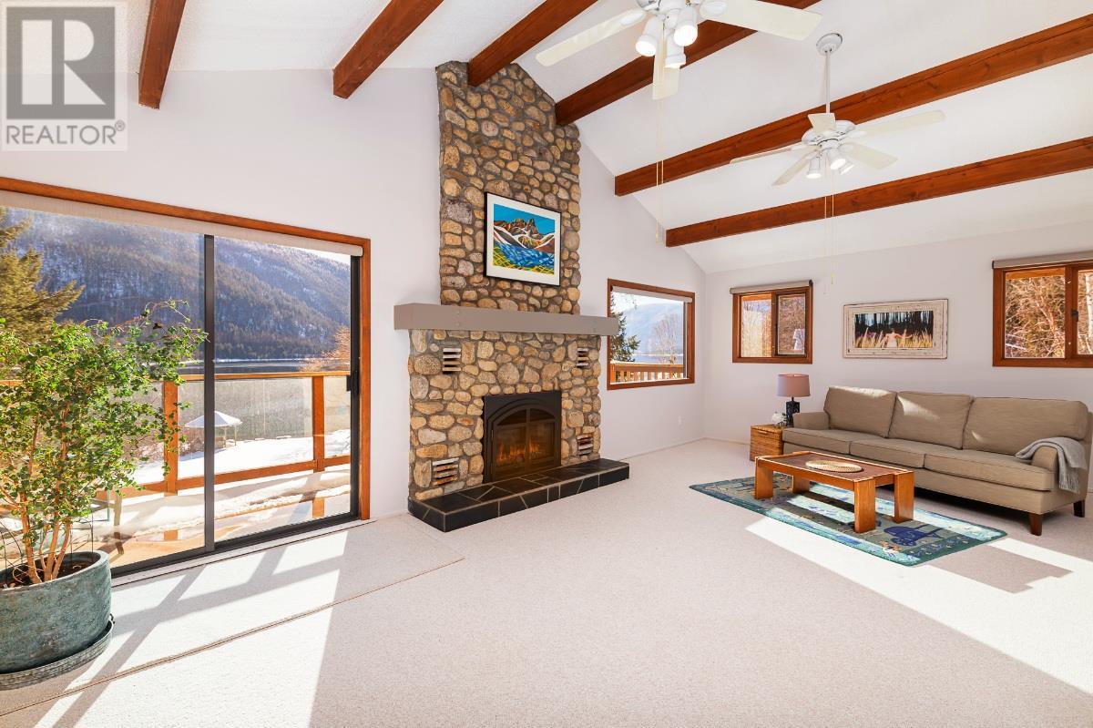 












3946 MacGregor Road

,
Nelson,




British Columbia
V1L6M8


