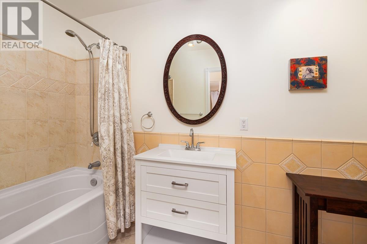 












3946 MacGregor Road

,
Nelson,




British Columbia
V1L6M8

