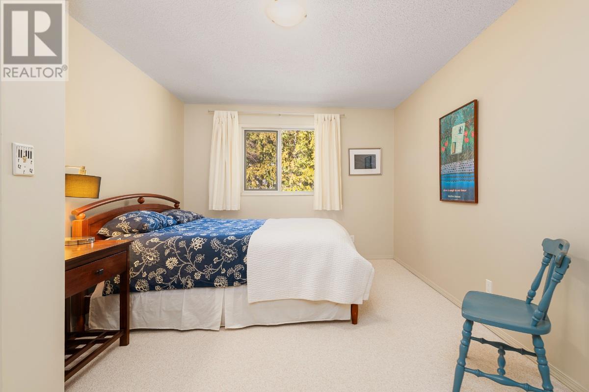 












3946 MacGregor Road

,
Nelson,




British Columbia
V1L6M8

