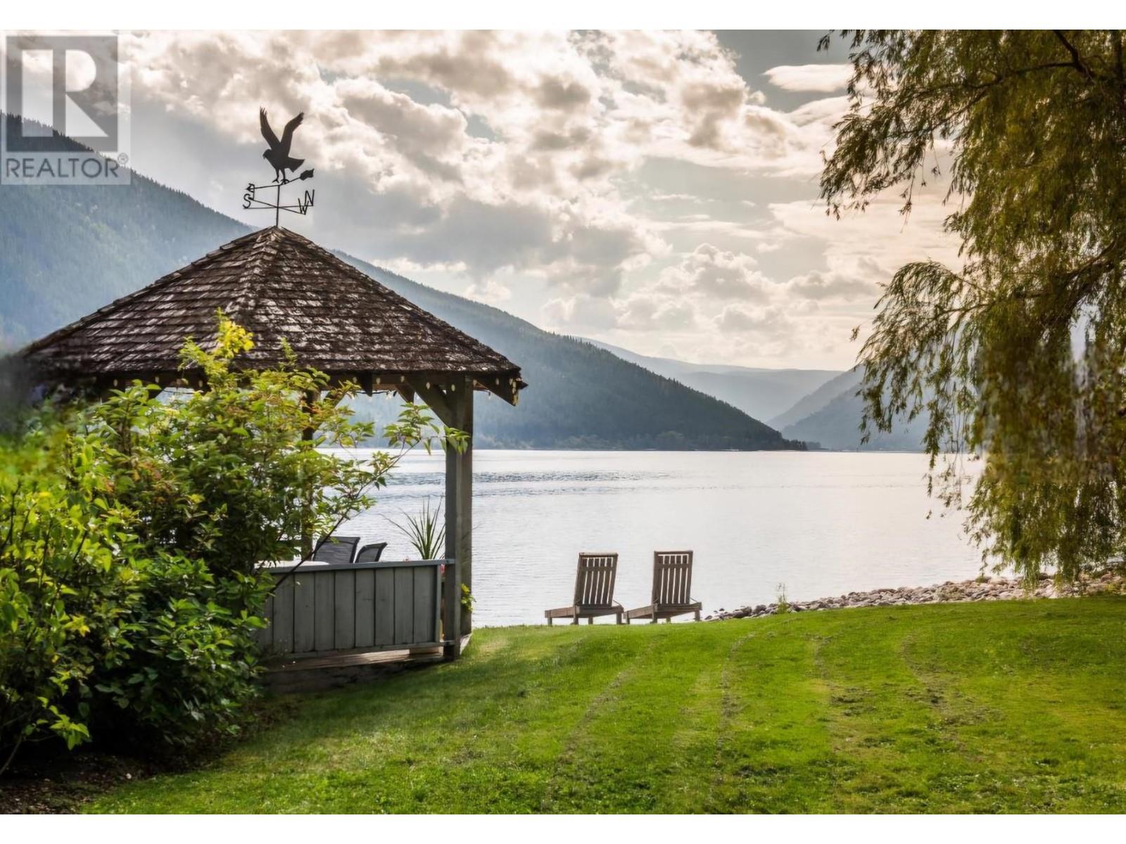 












3946 MacGregor Road

,
Nelson,




British Columbia
V1L6M8

