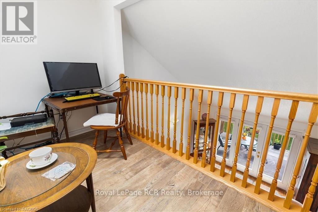












123 CHURCH STREET N

,
Wellington North (Mount Forest),




Ontario
N0G2L2

