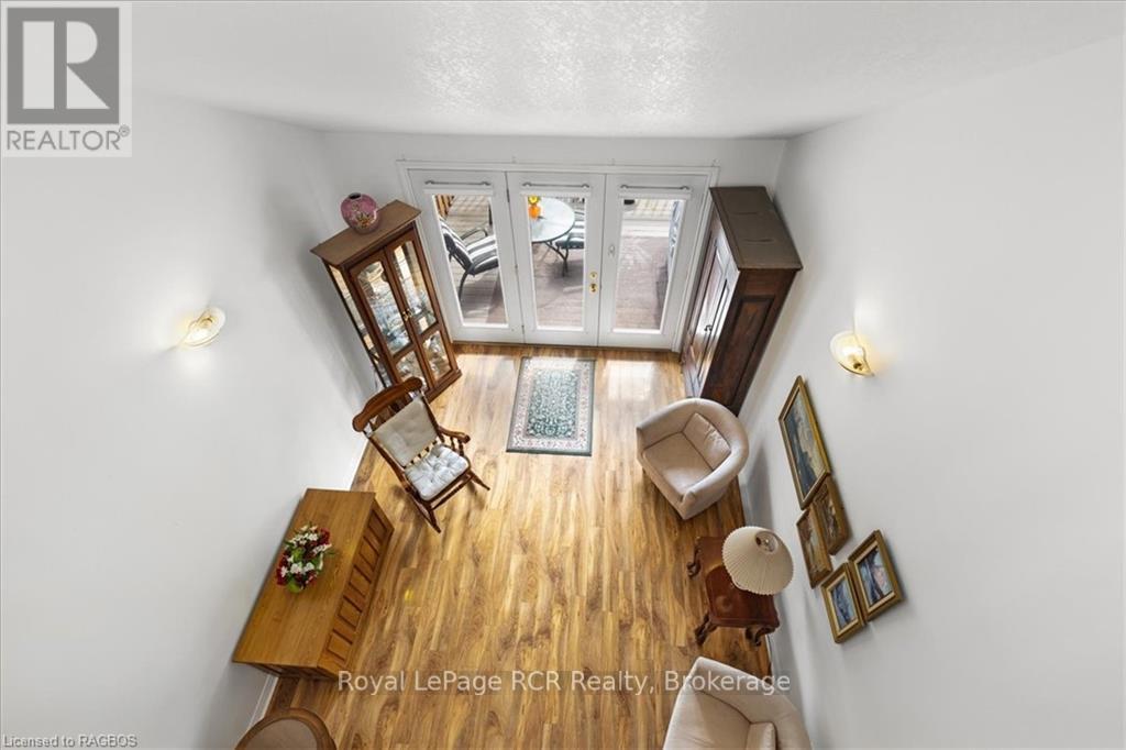












123 CHURCH STREET N

,
Wellington North (Mount Forest),




Ontario
N0G2L2

