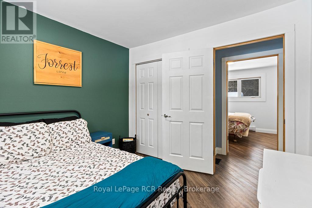 












103 JEFFERSON STREET

,
Chatsworth,




Ontario
N0H1R0

