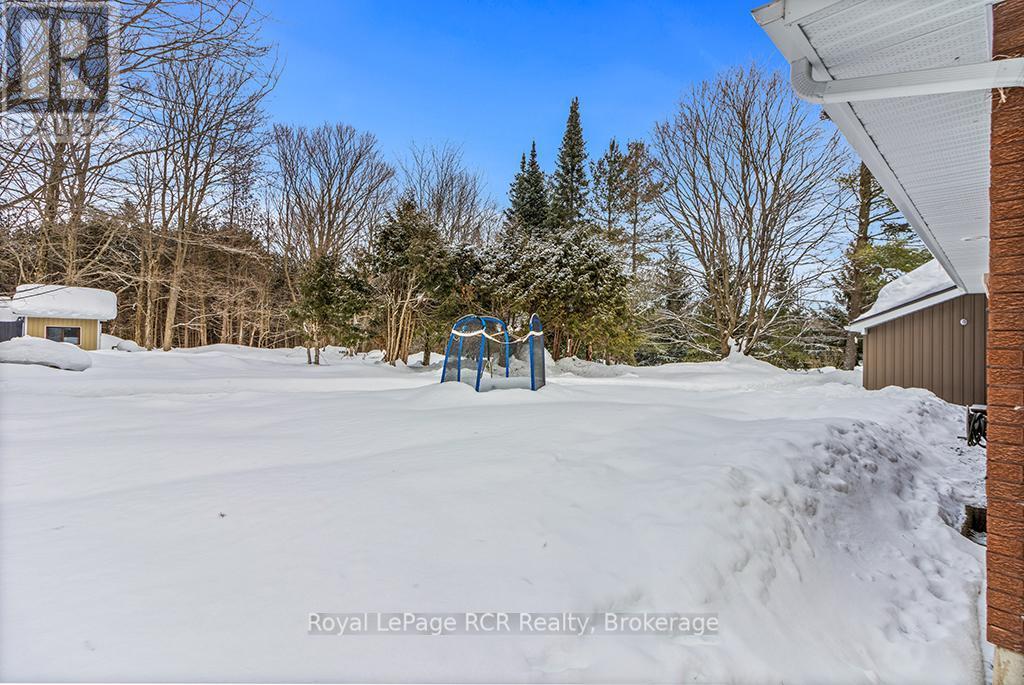 












103 JEFFERSON STREET

,
Chatsworth,




Ontario
N0H1R0

