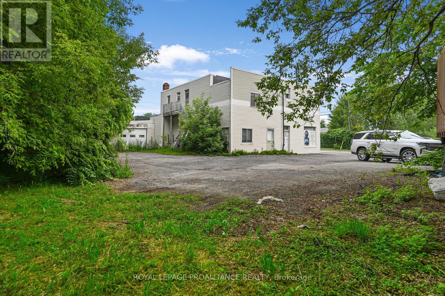 












180 PERTH STREET

,
Brockville,




Ontario
K6V5E5

