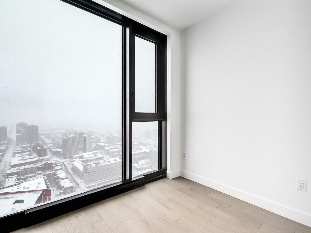 









1245


Rue De Bleury

, 4814,
Montréal (Ville-Marie),




QC
H3B0C2

