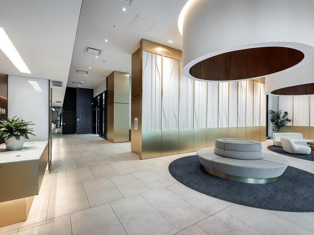 









1245


Rue De Bleury

, 4814,
Montréal (Ville-Marie),




QC
H3B0C2

