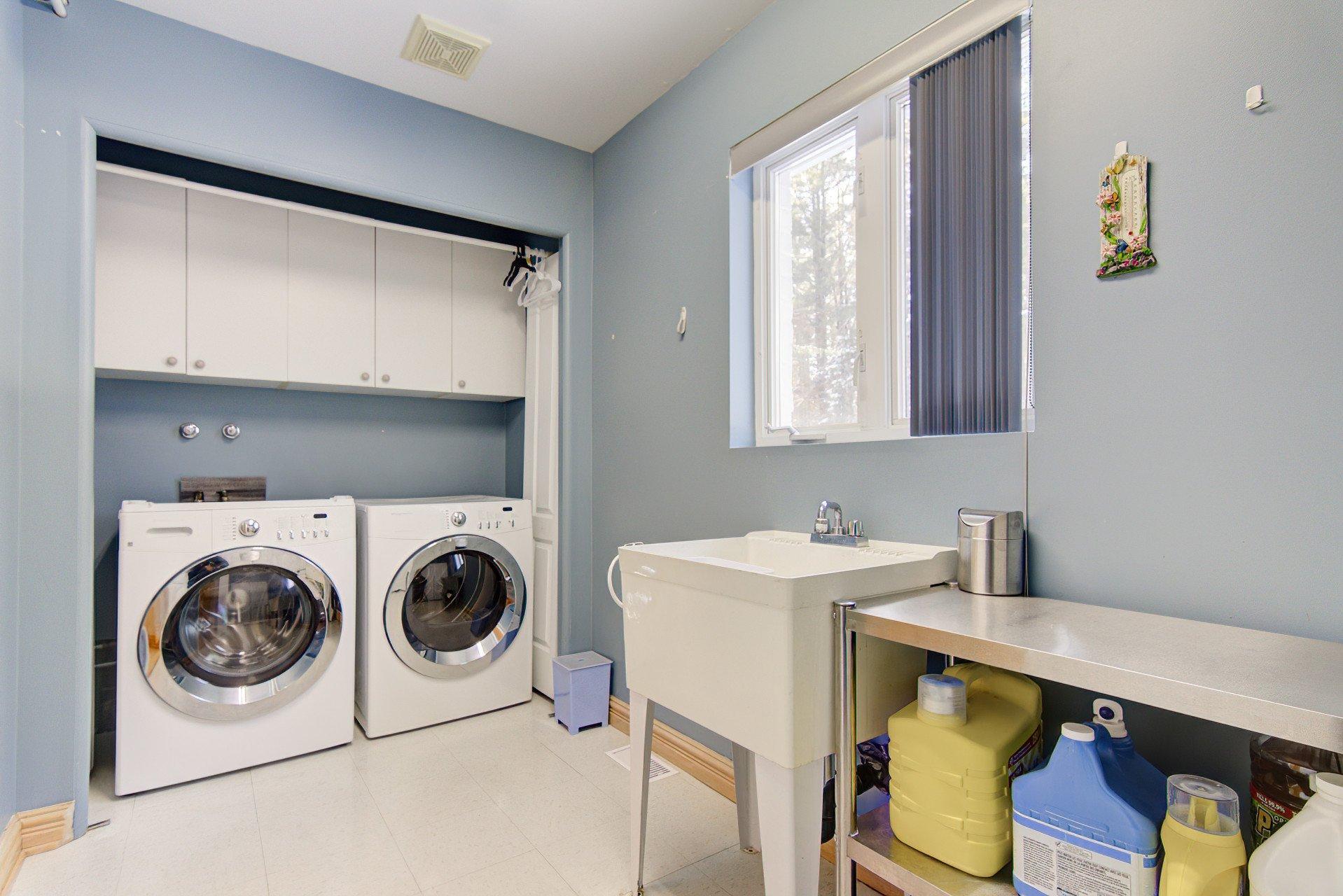 









87


Rg St-François

,
Lanoraie,




QC
J0K1E0

