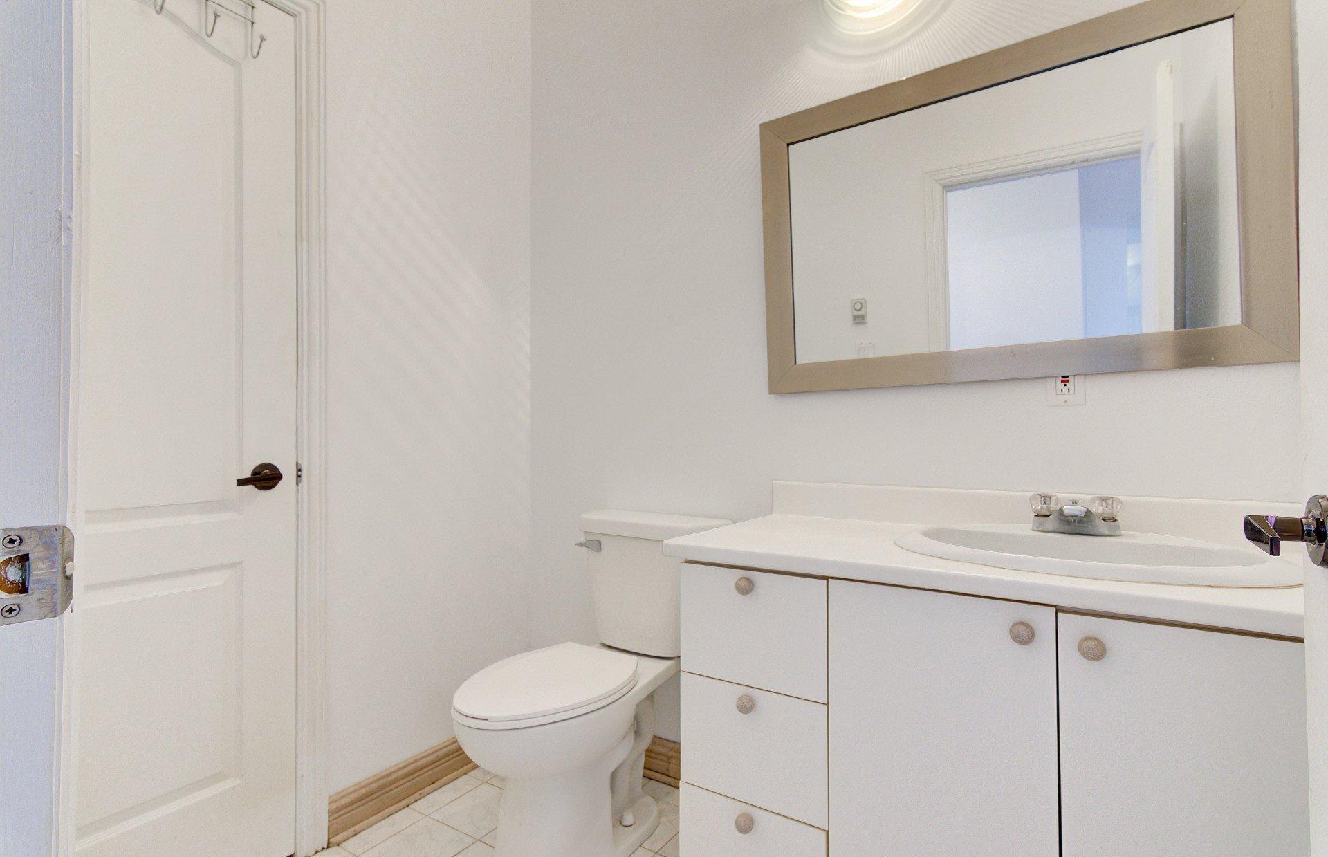 









87


Rg St-François

,
Lanoraie,




QC
J0K1E0

