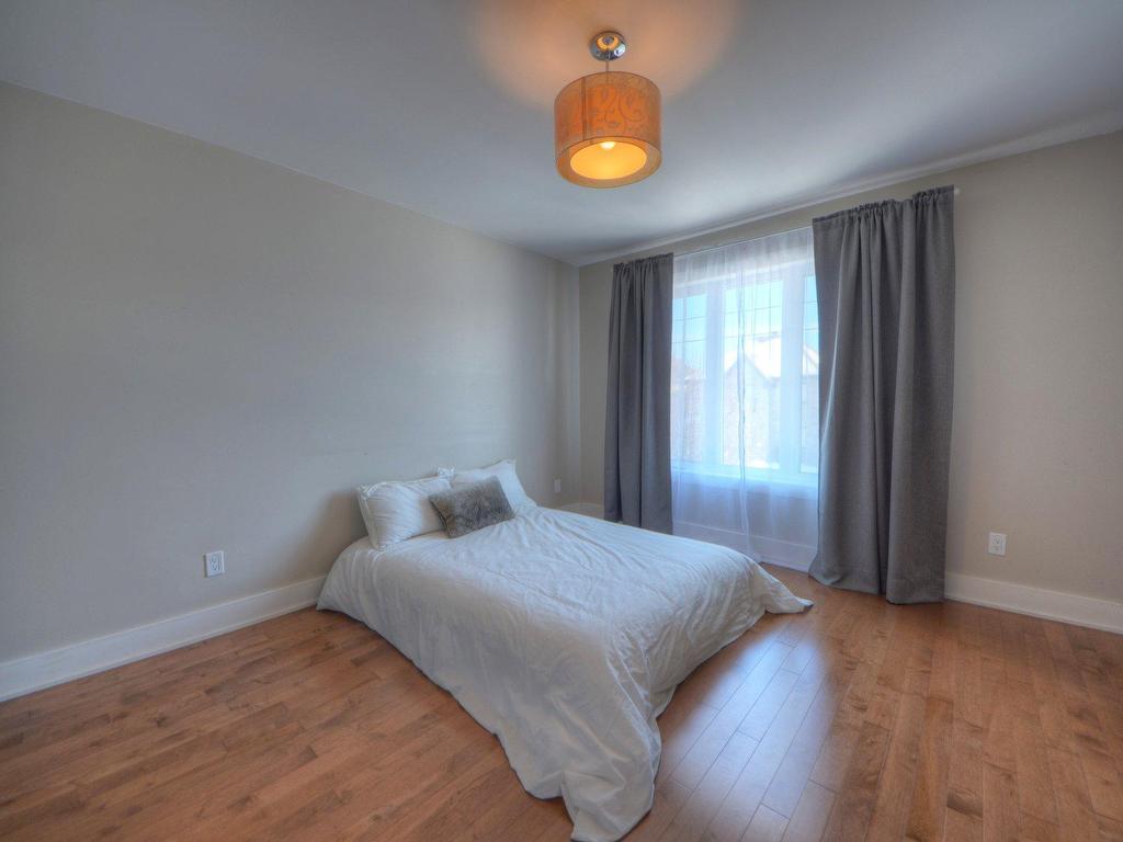 









6160


Rue Castello

,
Brossard,




QC
J4Z0H4

