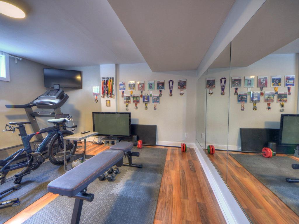 









6160


Rue Castello

,
Brossard,




QC
J4Z0H4

