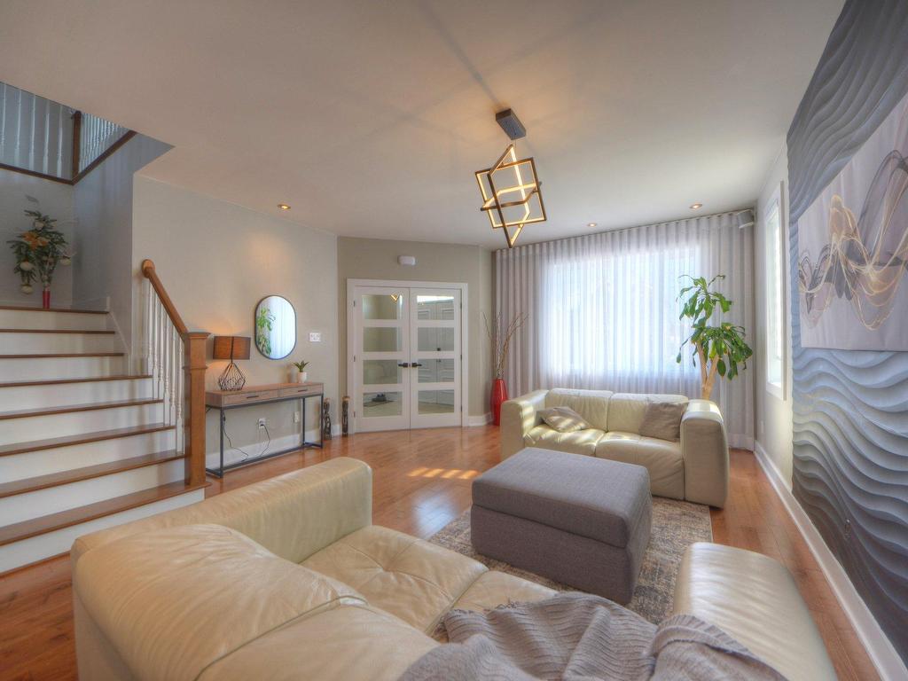 









6160


Rue Castello

,
Brossard,




QC
J4Z0H4

