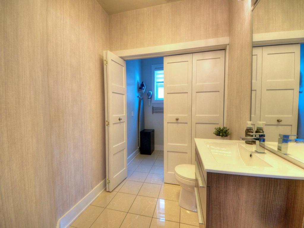 









6160


Rue Castello

,
Brossard,




QC
J4Z0H4

