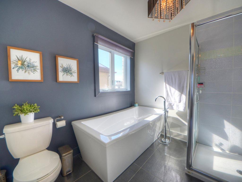 









6160


Rue Castello

,
Brossard,




QC
J4Z0H4

