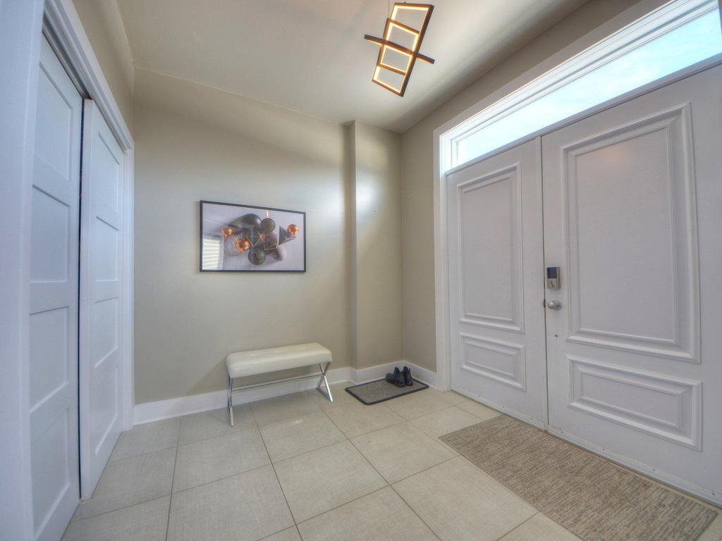 









6160


Rue Castello

,
Brossard,




QC
J4Z0H4

