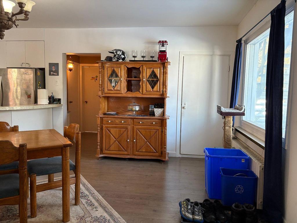 









3000

 - 3002


Ch. de Ste-Flore

,
Shawinigan,




QC
G9T1A3

