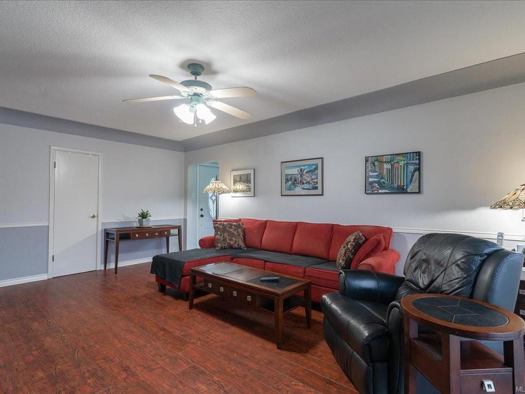 









3925


Porter

Rd,
Saltair,




BC
V9G 1Z2

