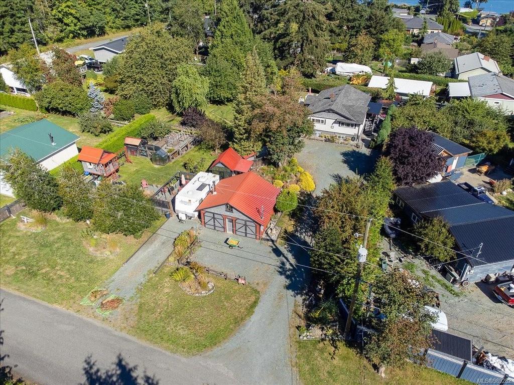 









3925


Porter

Rd,
Saltair,




BC
V9G 1Z2

