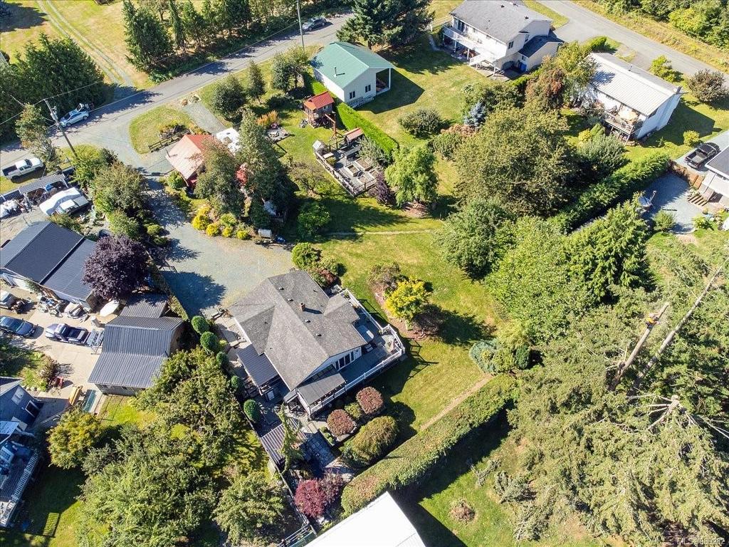 









3925


Porter

Rd,
Saltair,




BC
V9G 1Z2

