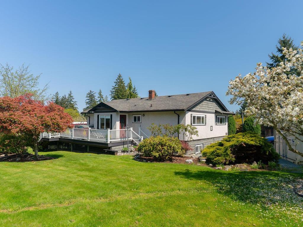 









3925


Porter

Rd,
Saltair,




BC
V9G 1Z2

