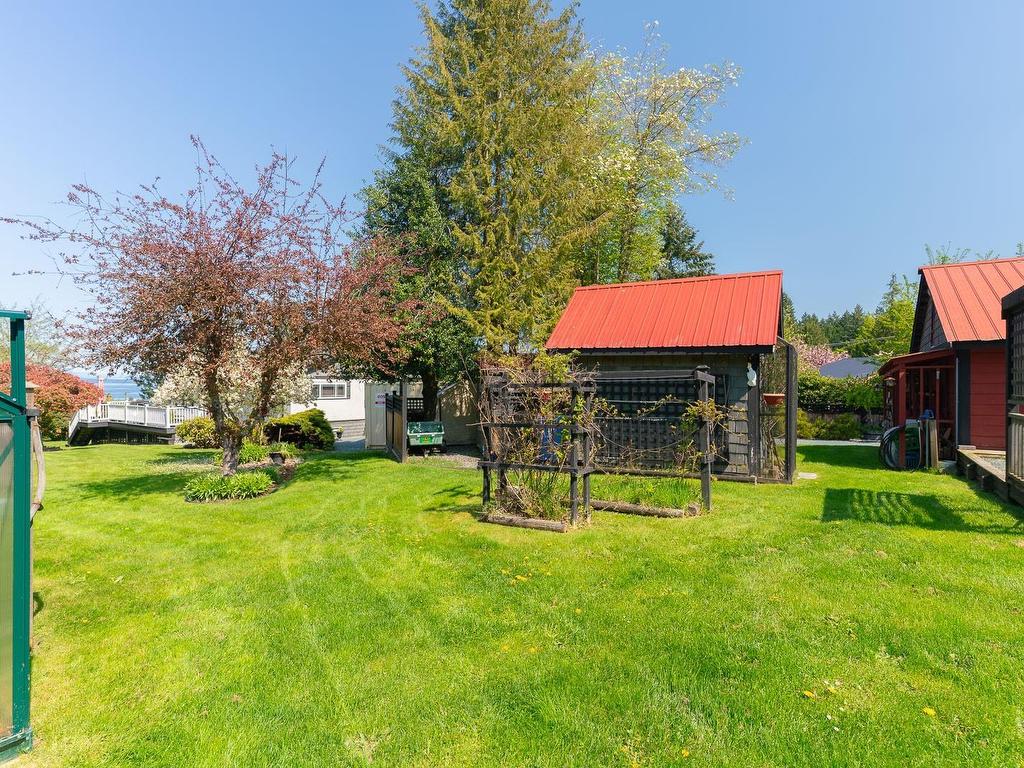 









3925


Porter

Rd,
Saltair,




BC
V9G 1Z2

