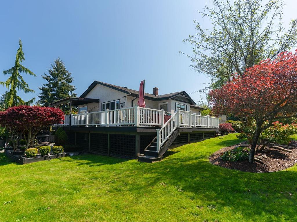 









3925


Porter

Rd,
Saltair,




BC
V9G 1Z2

