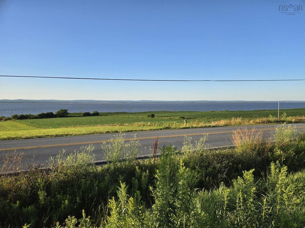 












Lot 1 Highway 215

,
Lower Selma,







NS
B0N 1T0

