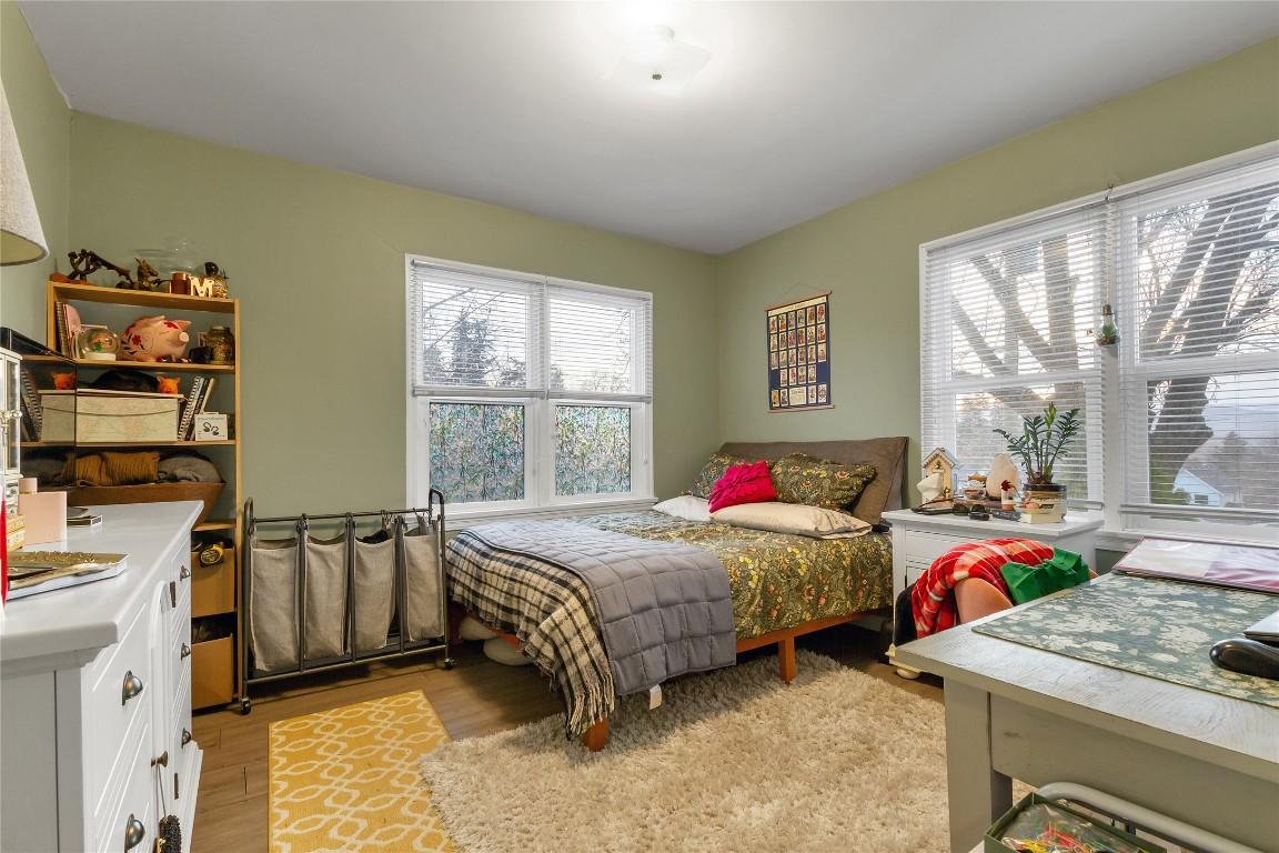 









3202/3204


20A

Street,
Vernon,




BC
V1T 4E9

