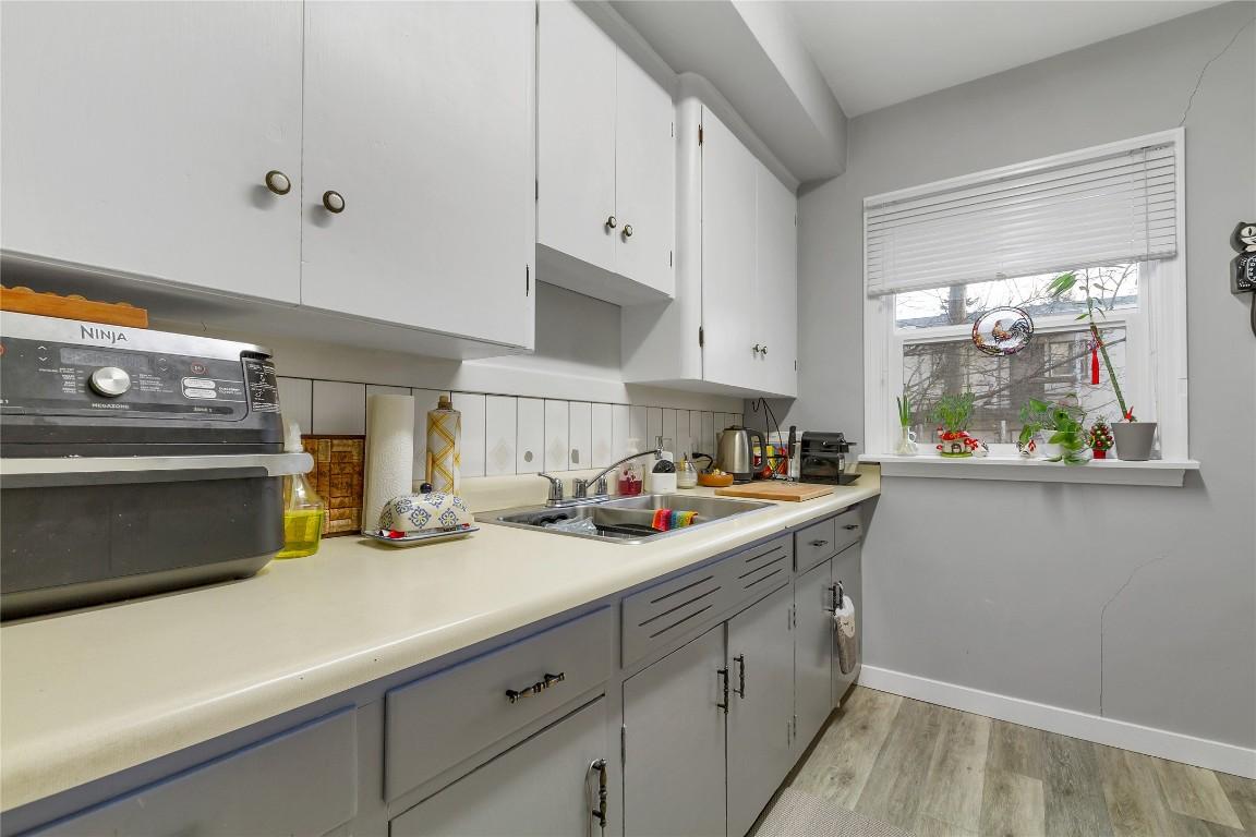 









3202/3204


20A

Street,
Vernon,




BC
V1T 4E9


