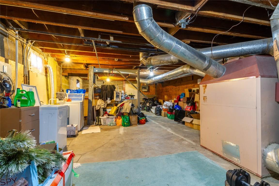 









3202/3204


20A

Street,
Vernon,




BC
V1T 4E9

