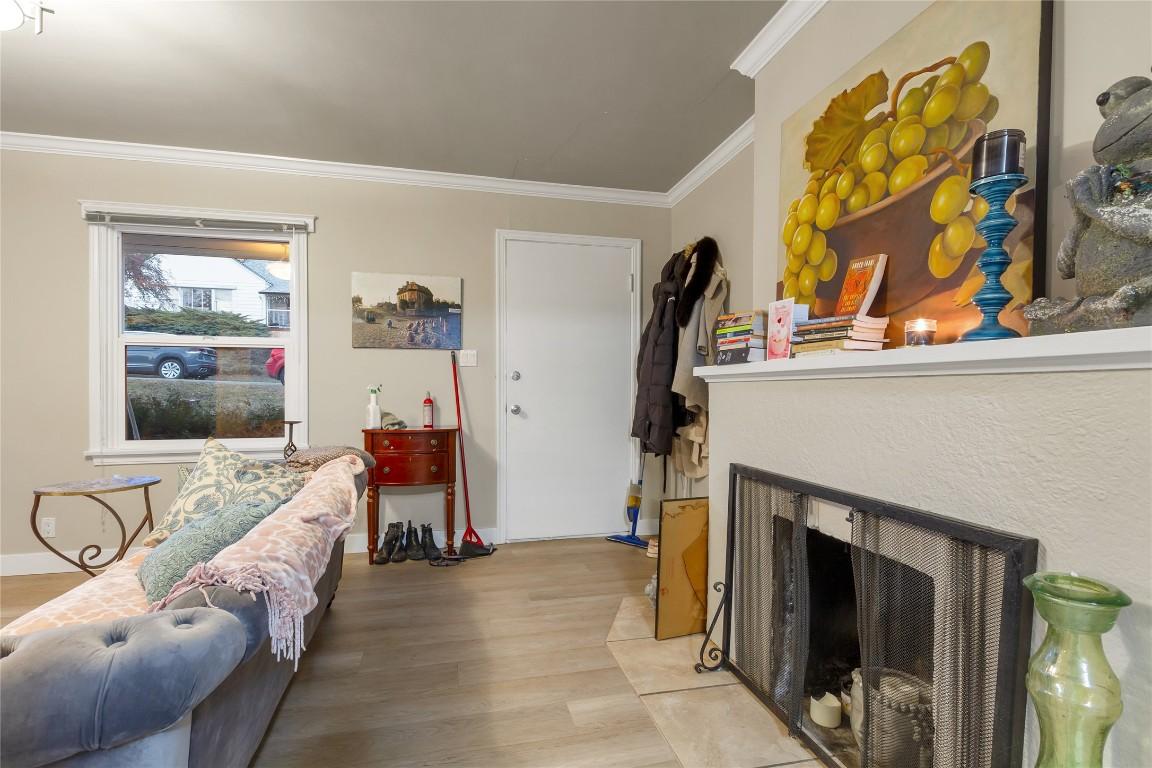 









3202/3204


20A

Street,
Vernon,




BC
V1T 4E9

