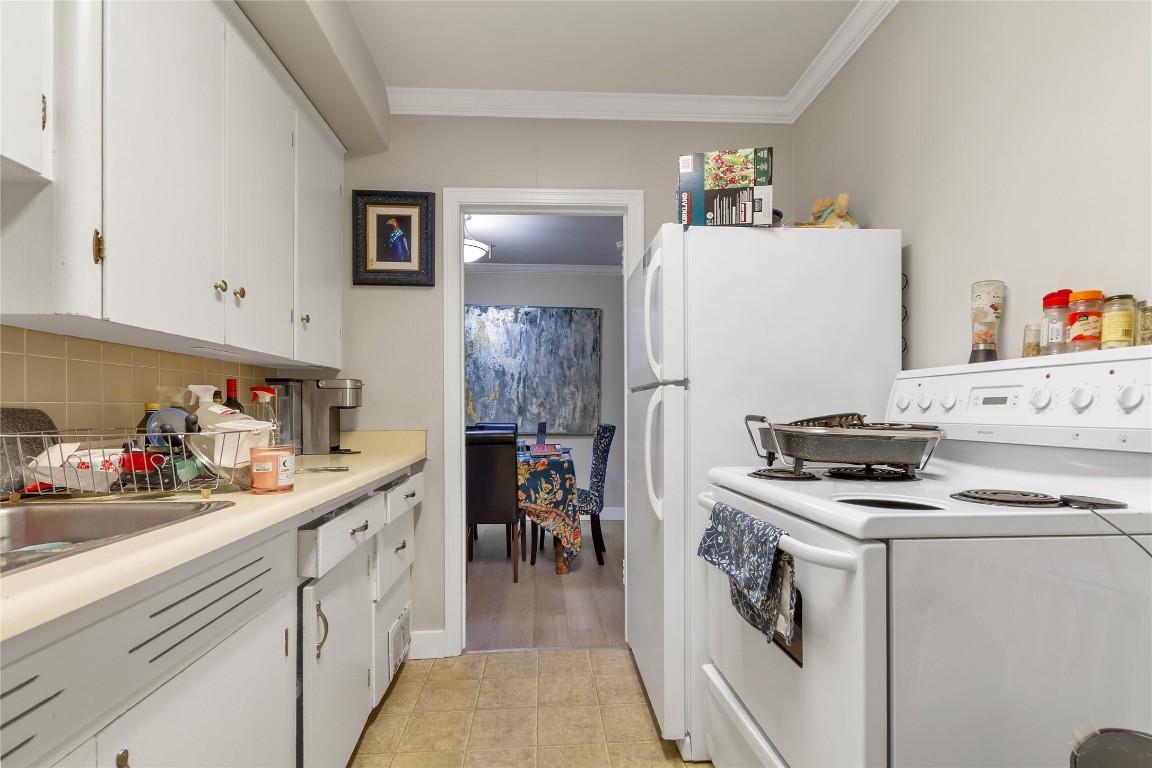 









3202/3204


20A

Street,
Vernon,




BC
V1T 4E9

