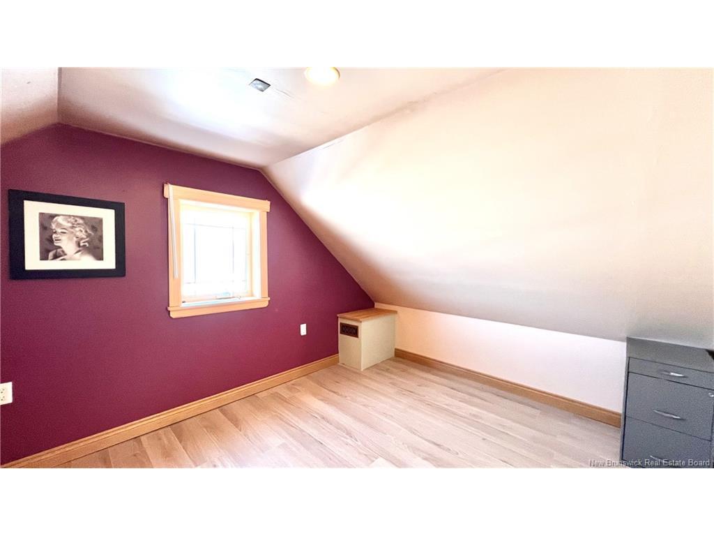









935


Miller

,
Bathurst,




NB
E2A 2J5


