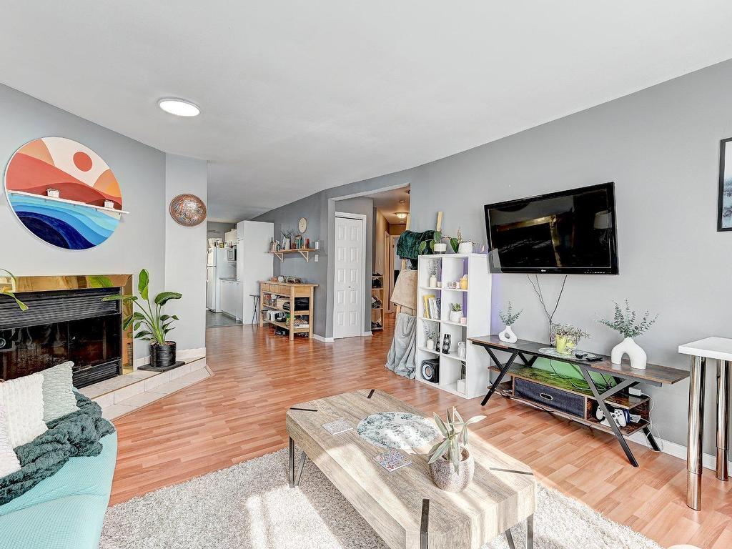 









3


Rue Ouellette

,
Saint-Constant,




QC
J5A1K7

