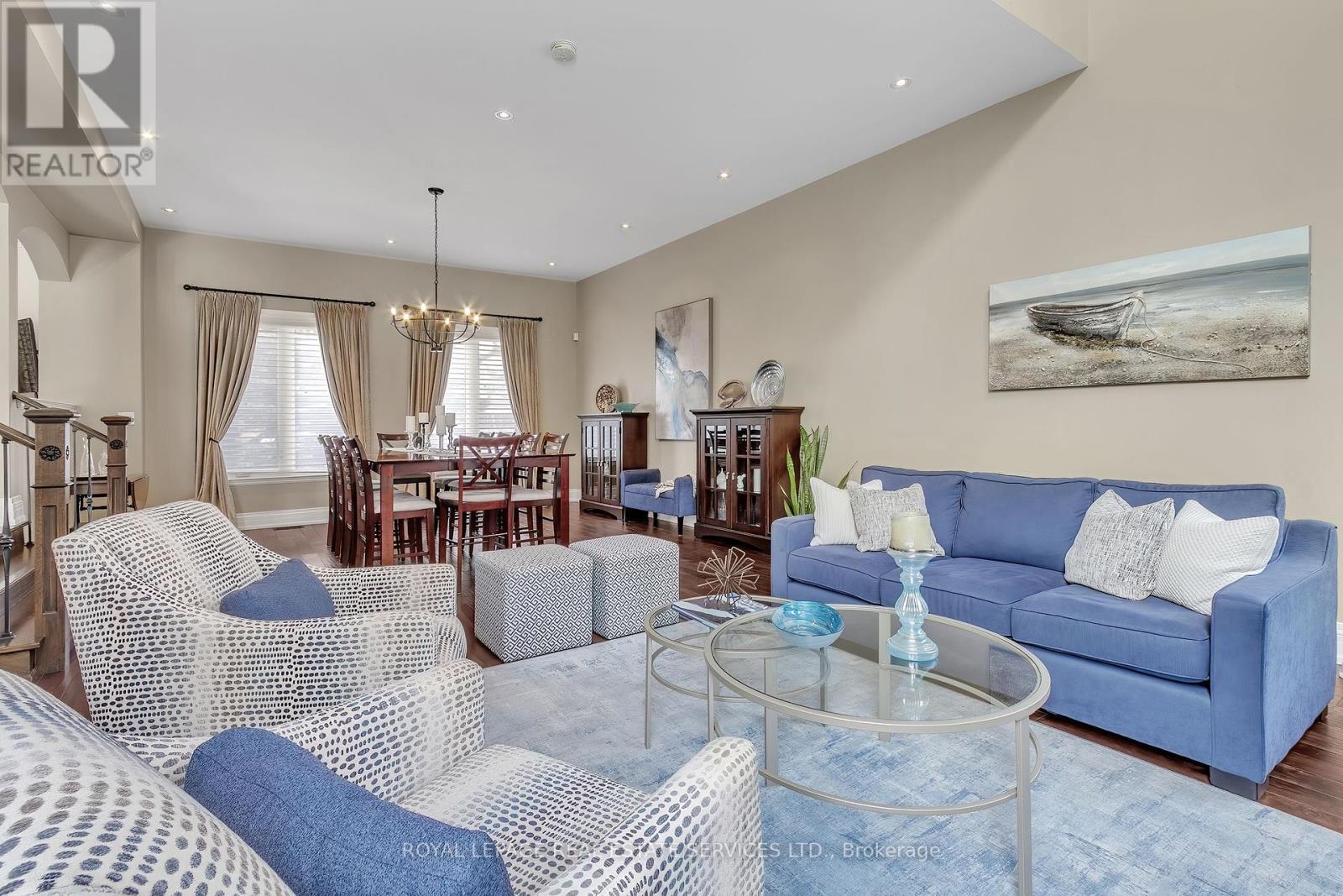












384 REBECCA STREET

,
Oakville,




Ontario
L6K1K6

