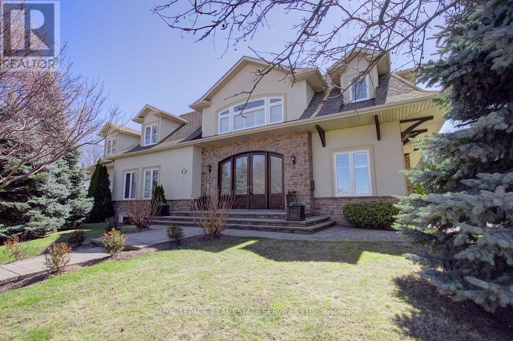 












384 REBECCA STREET

,
Oakville,




Ontario
L6K1K6

