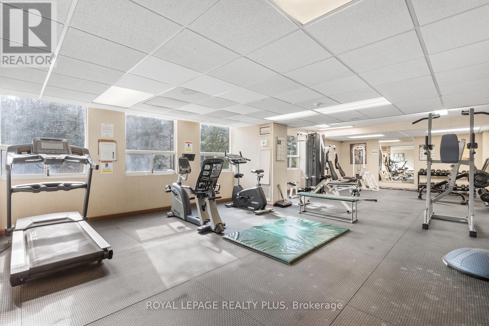 












1002 - 3650 KANEFF CRESCENT

,
Mississauga,




Ontario
L5A4A1

