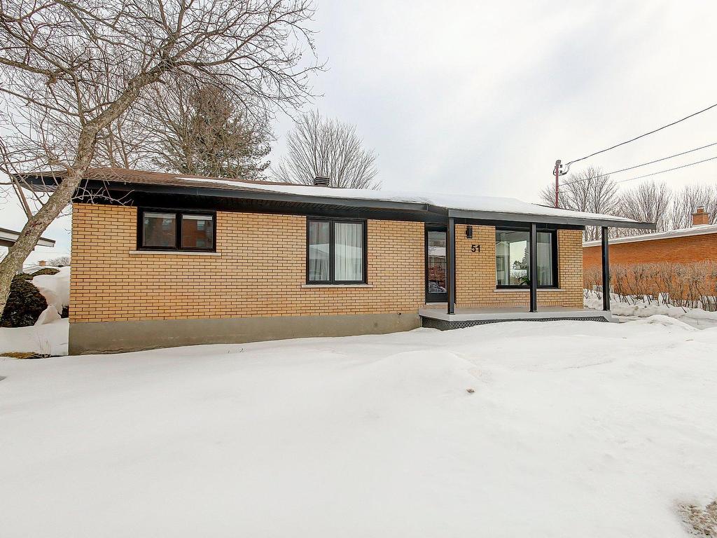 









51


Rue Bourassa

,
Granby,




QC
J2G6N1

