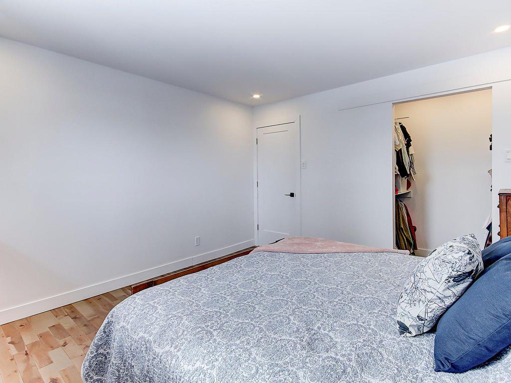 









51


Rue Bourassa

,
Granby,




QC
J2G6N1

