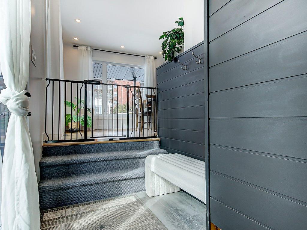 









51


Rue Bourassa

,
Granby,




QC
J2G6N1

