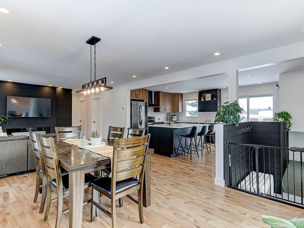 









51


Rue Bourassa

,
Granby,




QC
J2G6N1

