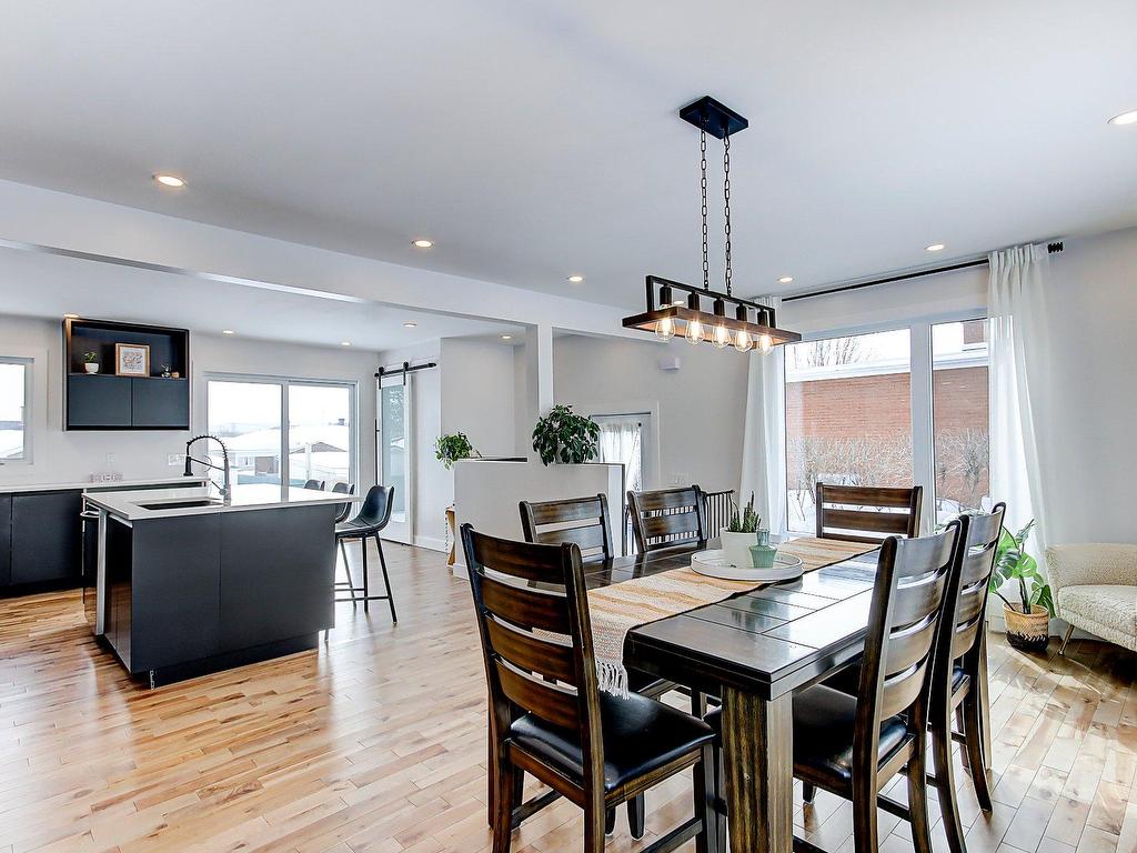 









51


Rue Bourassa

,
Granby,




QC
J2G6N1

