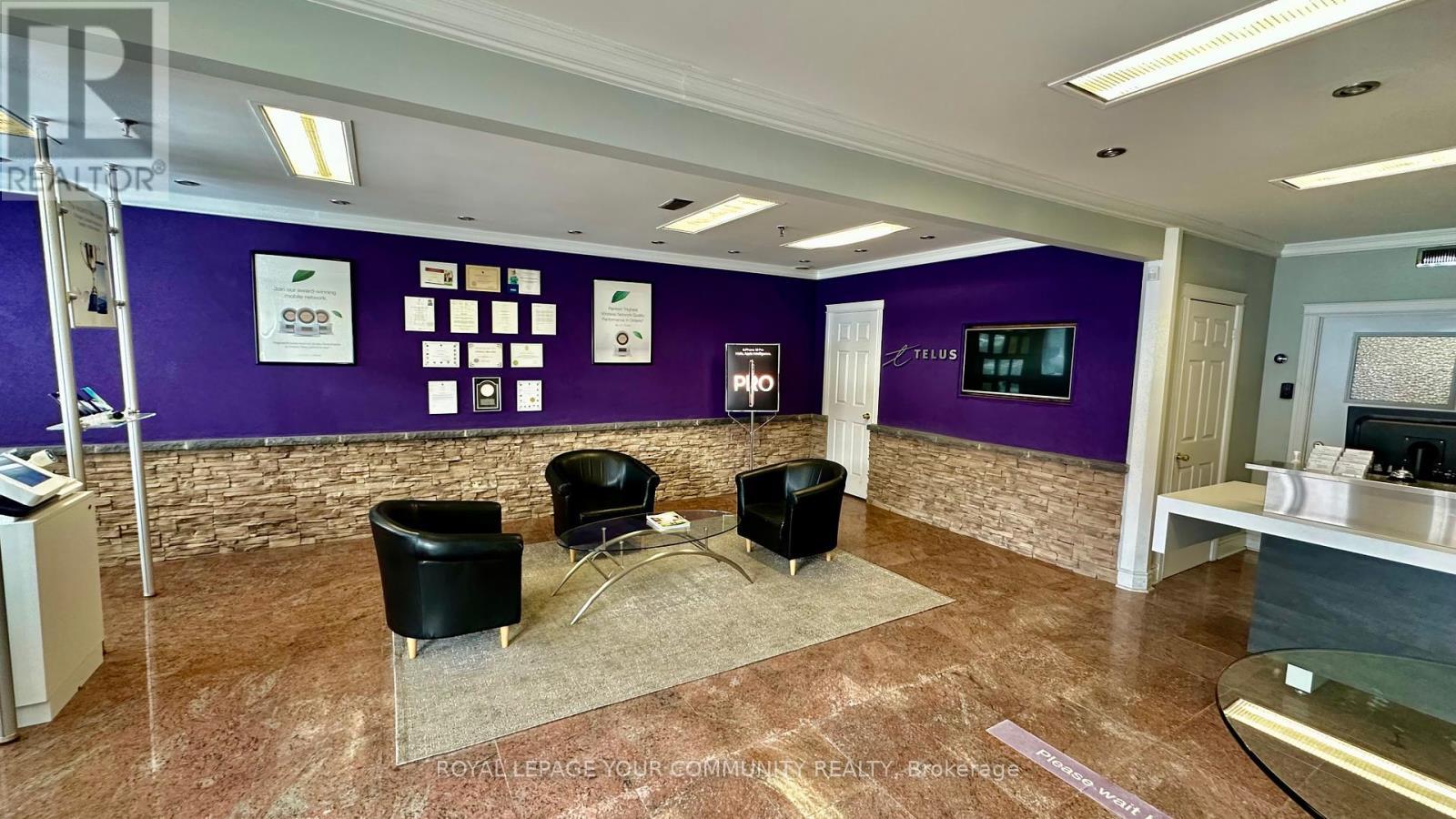 












22 (FRONT) - 2899 STEELES AVENUE W

,
Toronto,




Ontario
M3J3A1

