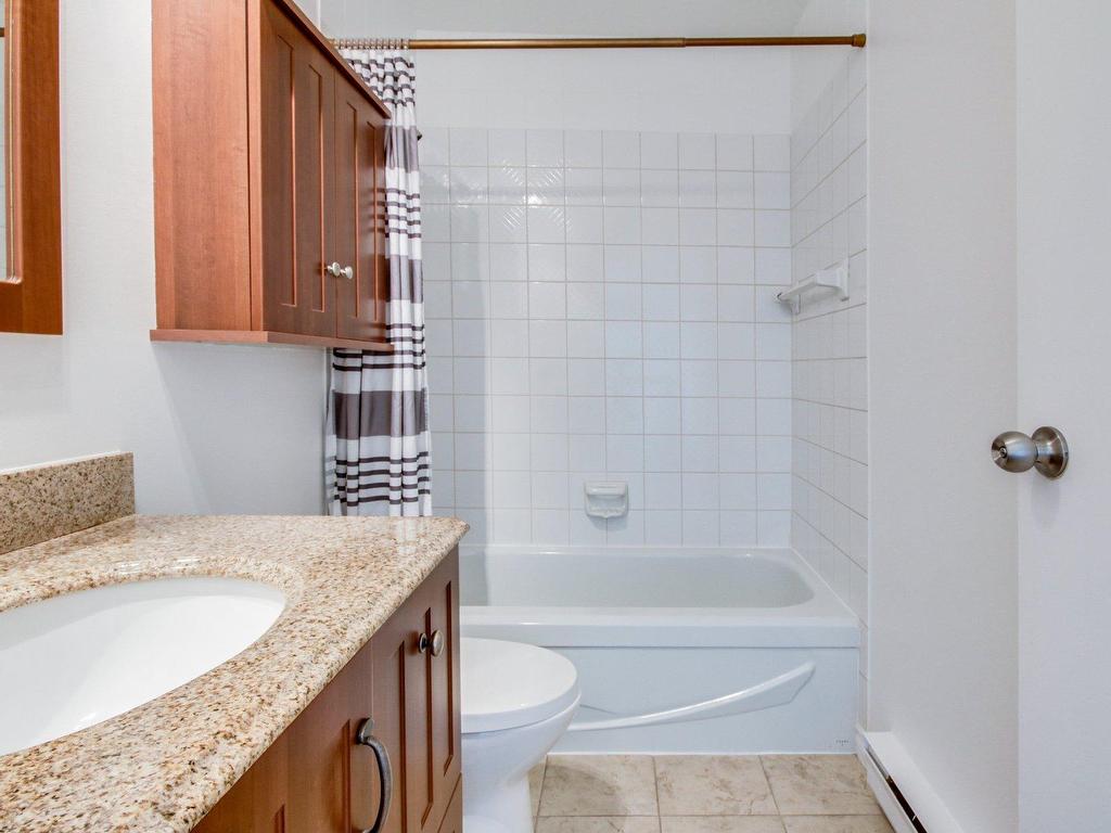 









5283


Boul. des Chenaux

,
Trois-Rivières,




QC
G8Y5J6

