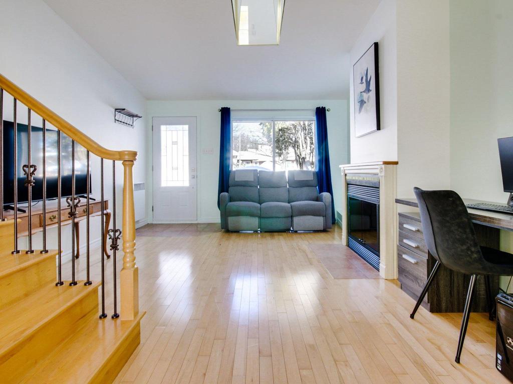 









5283


Boul. des Chenaux

,
Trois-Rivières,




QC
G8Y5J6

