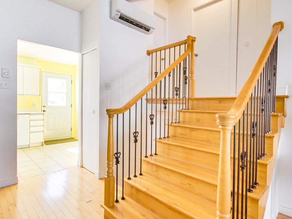 









5283


Boul. des Chenaux

,
Trois-Rivières,




QC
G8Y5J6

