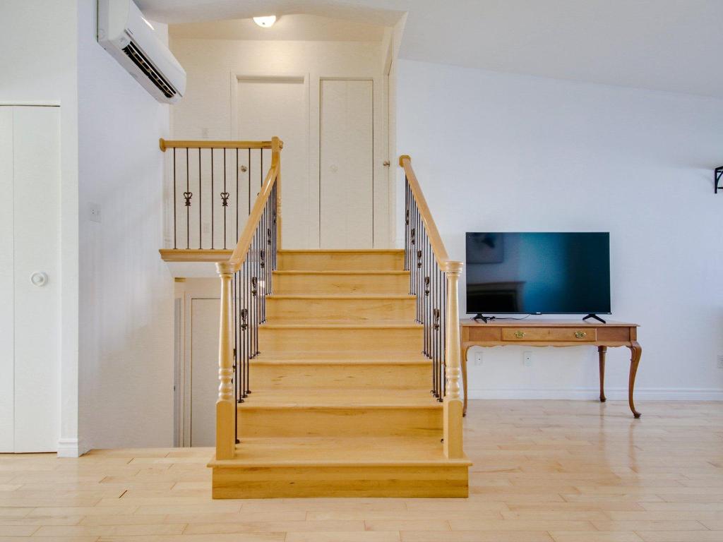 









5283


Boul. des Chenaux

,
Trois-Rivières,




QC
G8Y5J6

