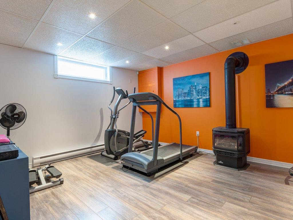 









332


Rue Desmarais

,
Varennes,




QC
J3X1M4

